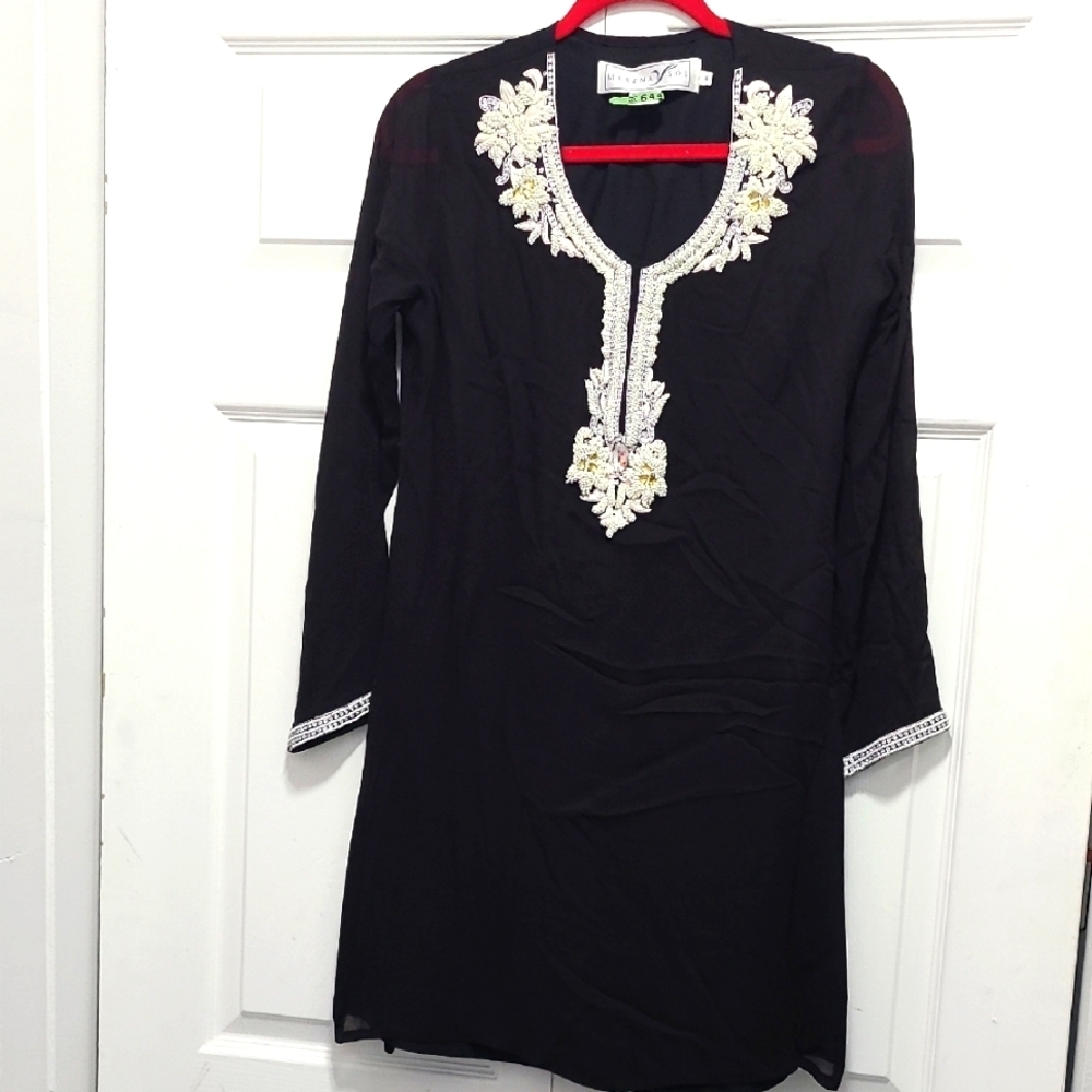 Silk Blend Black Tunic with White Embroidery Marena Sol Beaded Stunning M